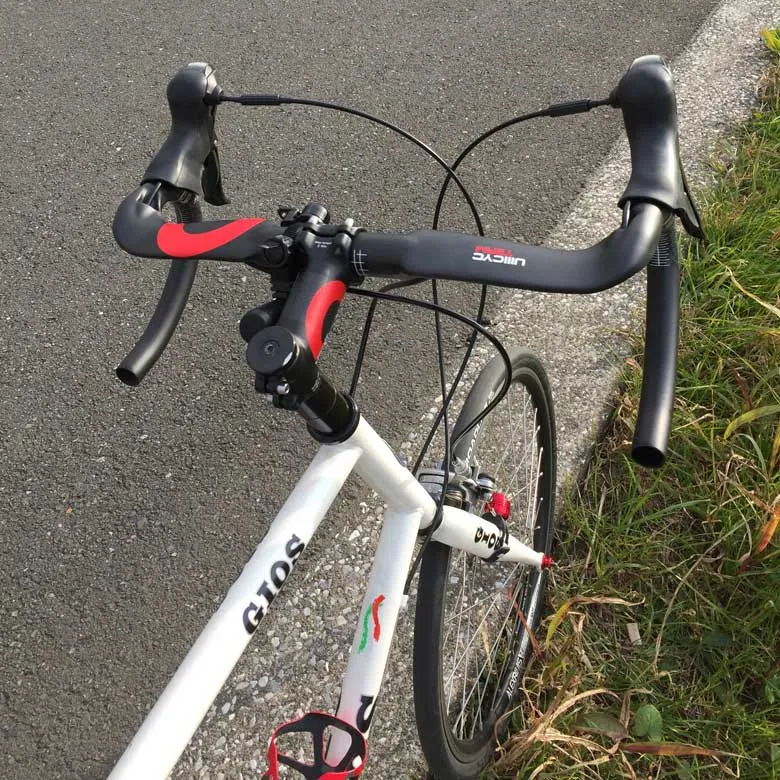 carbon handle